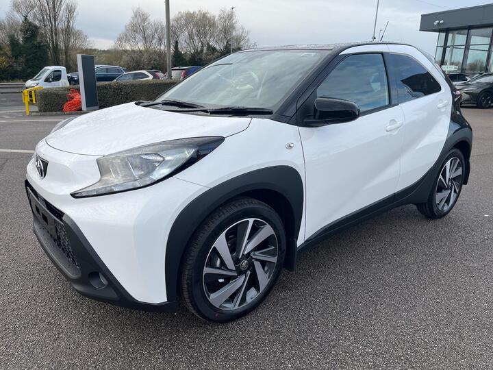 Toyota Aygo X 1.0 VVT-i Edge Euro 6 (s/s) 5dr
