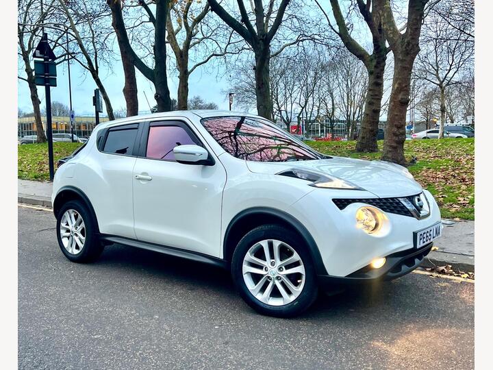 Nissan Juke 1.6 Acenta Premium XTRON Euro 6 5dr Nissan Juke 1.6 Acenta Premium XTRON Euro 6 5dr