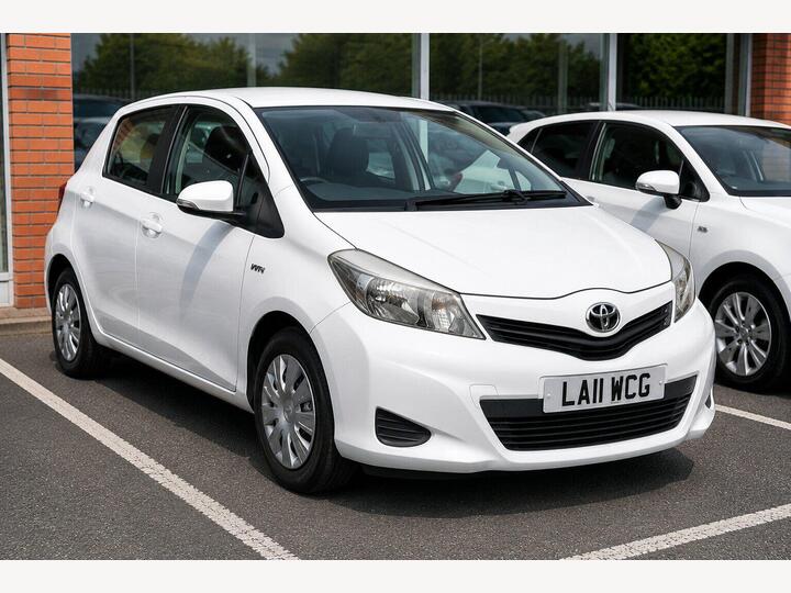 Toyota Yaris 1.33 Dual VVT-i TR MultiMode Euro 5 (s/s) 5dr