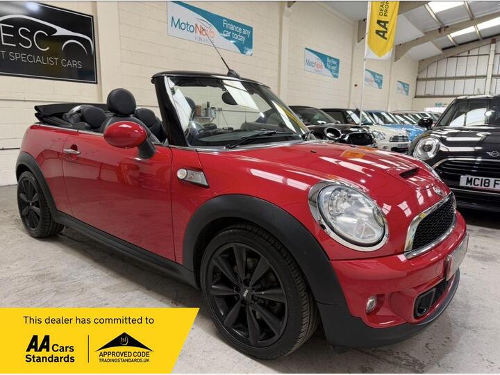 MINI Convertible 1.6 Cooper S Auto Euro 5 2dr