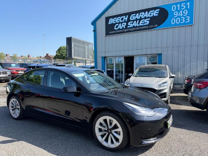 Tesla Model 3 Auto RWD 4dr