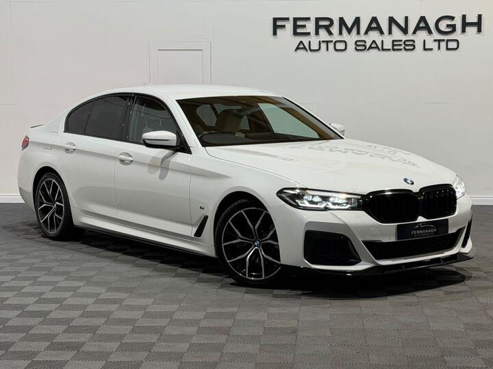 BMW 5 SERIES 2.0 520d MHT M Sport Steptronic Euro 6 (s/s) 4dr BMW 5 SERIES 2.0 520d MHT M Sport Steptronic Euro 6 (s/s) 4dr
