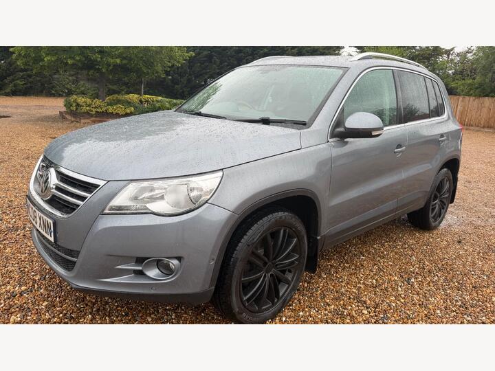 Volkswagen Tiguan 2.0 TDI Sport 4WD Euro 4 5dr