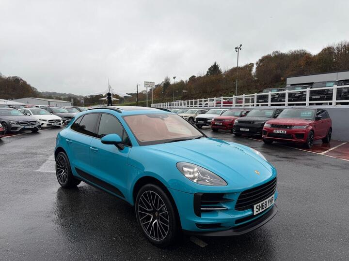 Porsche MACAN 2.0T PDK 4WD Euro 6 (s/s) 5dr Porsche MACAN 2.0T PDK 4WD Euro 6 (s/s) 5dr