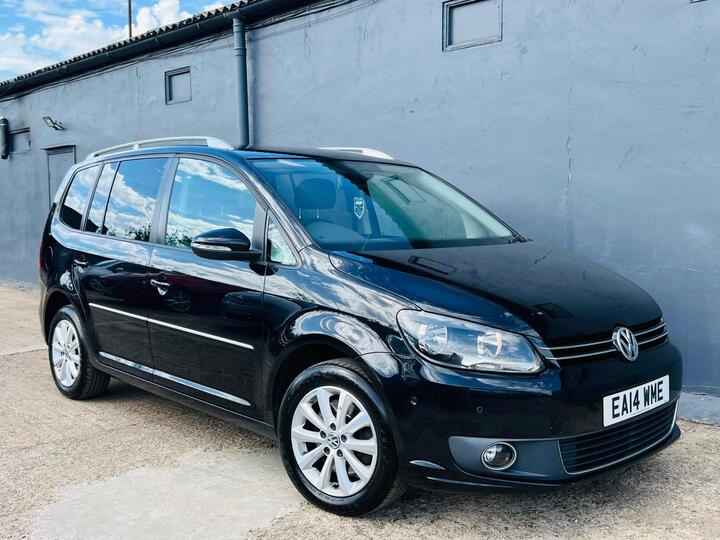 Volkswagen Touran 2.0 TDI BlueMotion Tech Sport DSG Euro 5 (s/s) 5dr Volkswagen Touran 2.0 TDI BlueMotion Tech Sport DSG Euro 5 (s/s) 5dr
