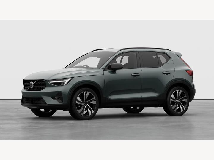 Volvo XC40 2.0 B3 MHEV Plus DCT Auto Euro 6 (s/s) 5dr