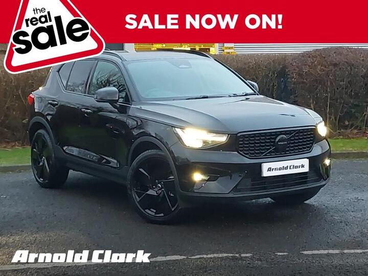 Volvo XC40 2.0 B3 MHEV Plus Black Edition DCT Auto Euro 6 (s/s) 5dr