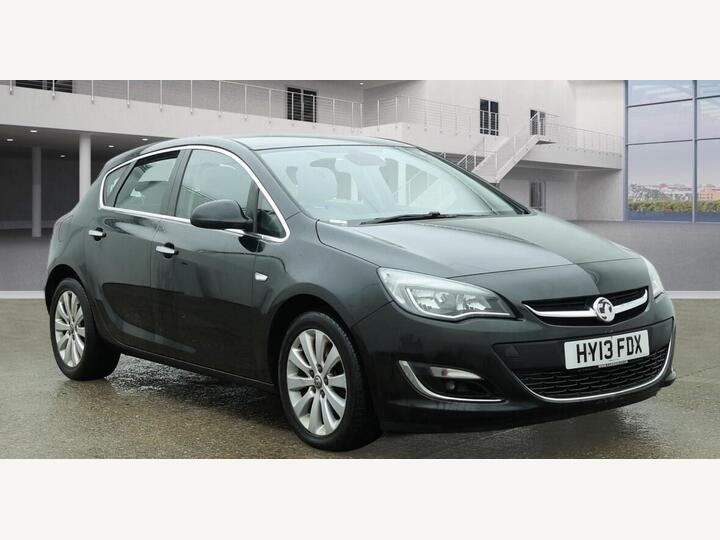 Vauxhall Astra 2.0 CDTi EcoFLEX Elite Euro 5 (s/s) 5dr Vauxhall Astra 2.0 CDTi EcoFLEX Elite Euro 5 (s/s) 5dr