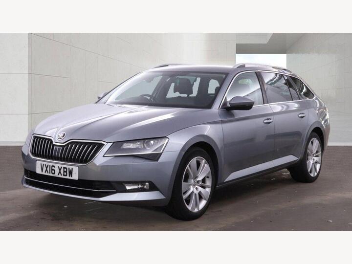 Skoda SUPERB 2.0 TDI SE L Executive Euro 6 (s/s) 5dr