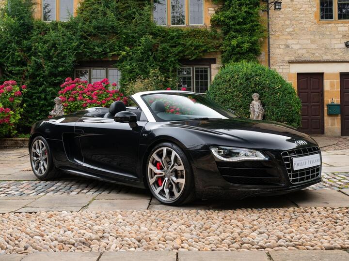 Audi R8 5.2 FSI V10 Spyder Quattro Euro 5 2dr