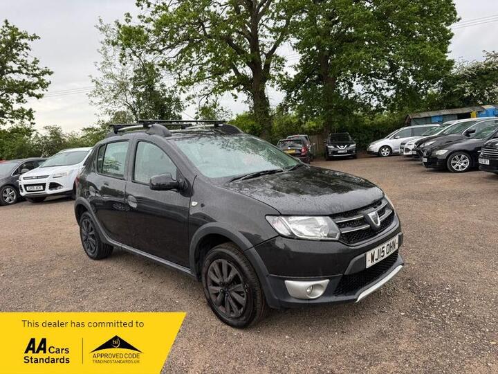 Dacia Sandero 0.9 TCe Laureate Euro 5 5dr