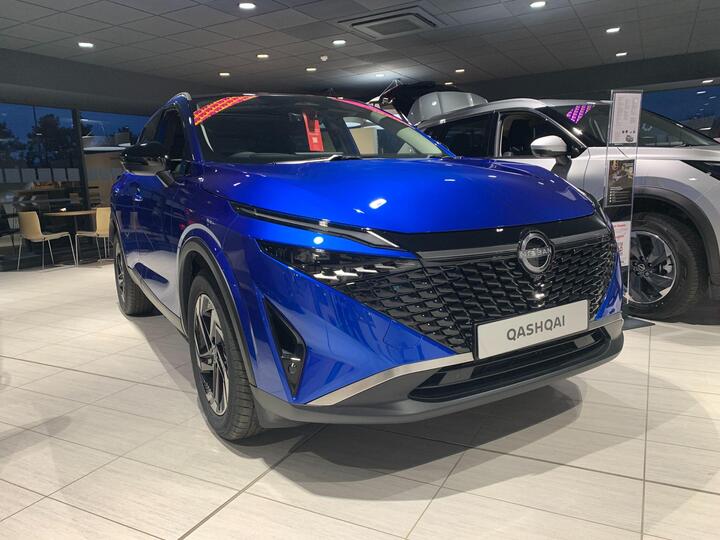 Nissan QASHQAI 1.3 DIG-T MHEV N-Connecta Euro 6 (s/s) 5dr