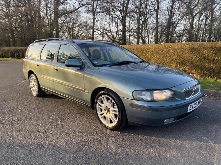 Volvo V70 2.4 S 5dr