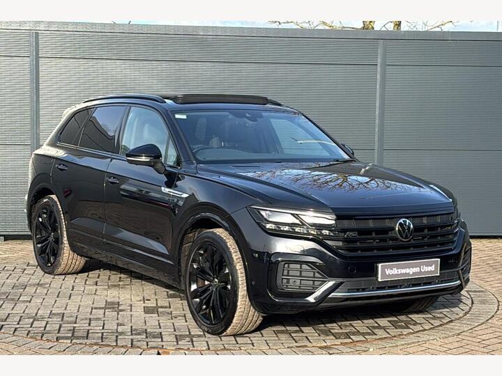 Volkswagen Touareg 3.0 TDI V6 Black Edition Tiptronic 4Motion Euro 6 (s/s) 5dr