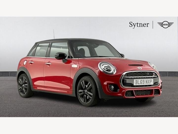 MINI Hatch 2.0 Cooper S Sport Steptronic Euro 6 (s/s) 5dr