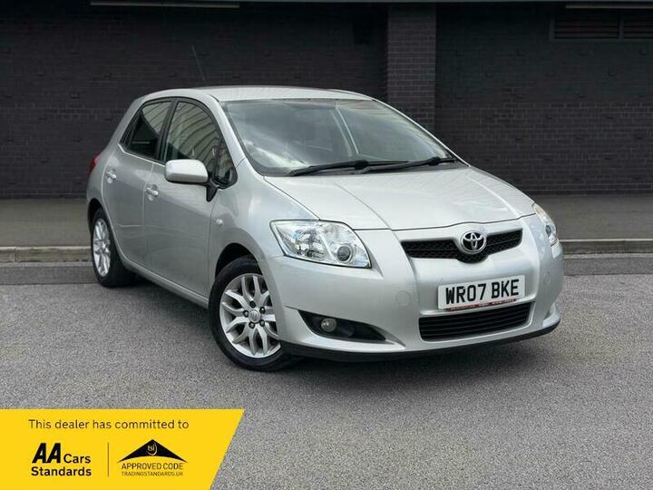 Toyota Auris 1.6 VVT-i T3 5dr