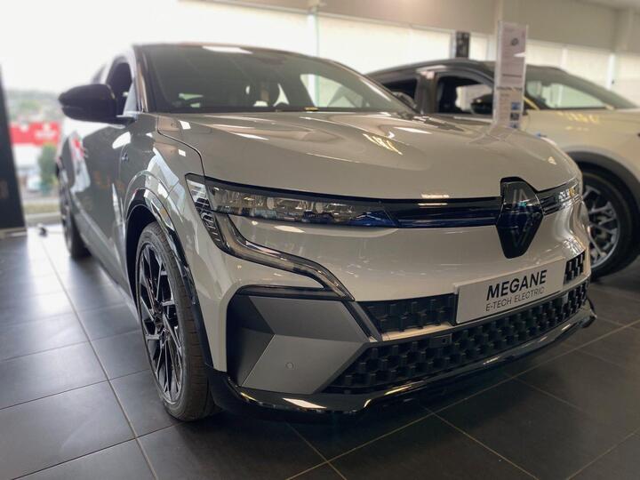 Renault MEGANE E-TECH 100% ELECTRIC Comfort Range 60kWh Techno Esprit Alpine Auto 5dr