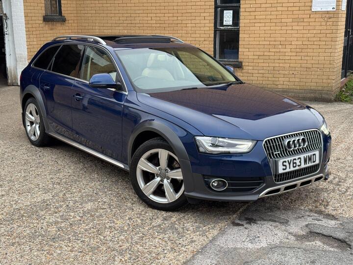 Audi A4 ALLROAD 2.0 TFSI S Tronic Quattro Euro 6 (s/s) 5dr Audi A4 ALLROAD 2.0 TFSI S Tronic Quattro Euro 6 (s/s) 5dr