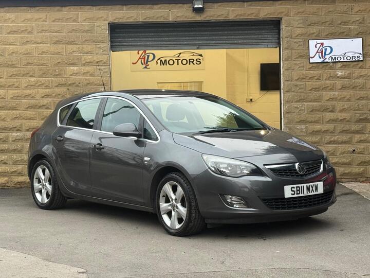 Vauxhall Astra 1.6 16v SRi Euro 5 5dr
