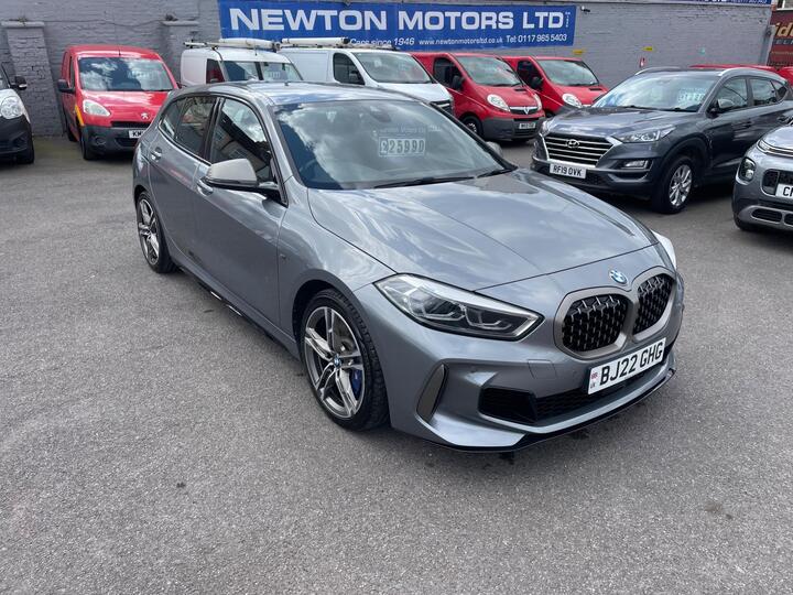 BMW 1 Series 2.0 M135i Auto XDrive Euro 6 (s/s) 5dr BMW 1 Series 2.0 M135i Auto XDrive Euro 6 (s/s) 5dr