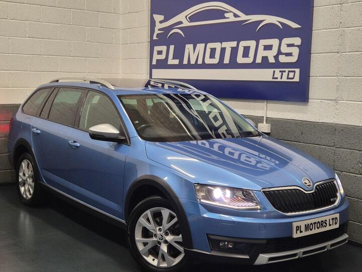 Skoda Octavia 2.0 TDI Scout DSG 4WD Euro 6 (s/s) 5dr