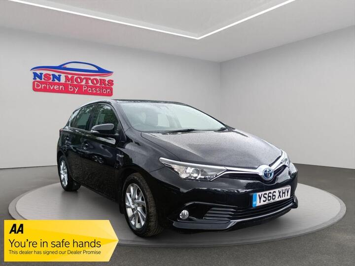 Toyota AURIS 1.8 VVT-h Business Edition CVT Euro 6 (s/s) 5dr (Safety Sense)