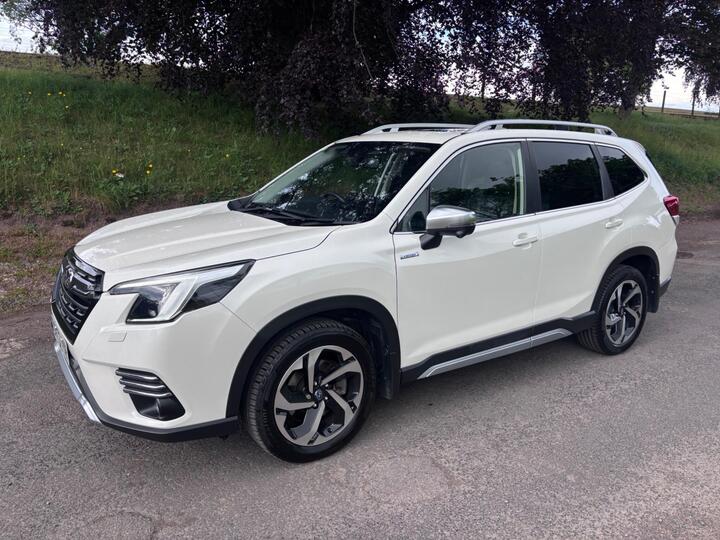 Subaru Forester 2.0 I E-Boxer XE Premium Lineartronic 4WD Euro 6 (s/s) 5dr Subaru Forester 2.0 I E-Boxer XE Premium Lineartronic 4WD Euro 6 (s/s) 5dr