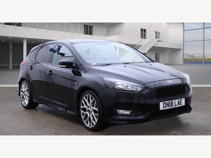 Ford Focus 1.0T EcoBoost ST-Line Euro 6 (s/s) 5dr