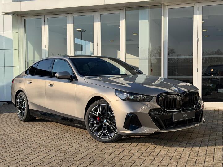 BMW 5 Series 2.0 530e 22.1kWh M Sport Pro Steptronic Euro 6 (s/s) 4dr