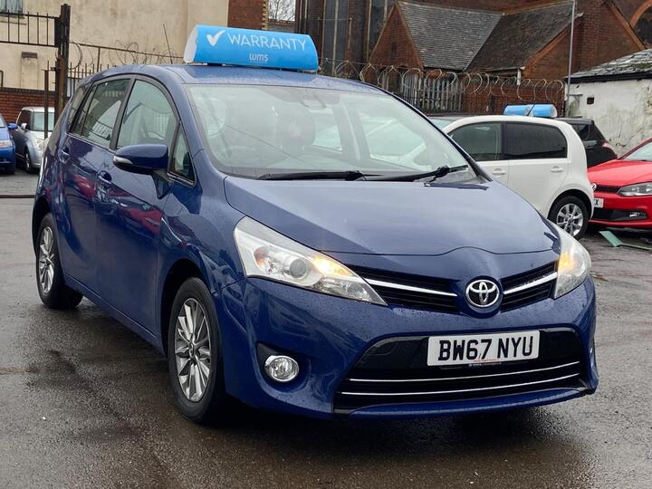 Toyota Verso 1.6 D-4D Icon Euro 6 (s/s) 5dr (7 Seat) Toyota Verso 1.6 D-4D Icon Euro 6 (s/s) 5dr (7 Seat)