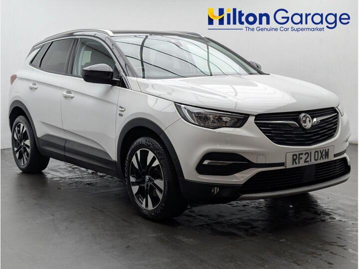 Vauxhall GRANDLAND X 1.2 Turbo Griffin Edition Euro 6 (s/s) 5dr Vauxhall GRANDLAND X 1.2 Turbo Griffin Edition Euro 6 (s/s) 5dr