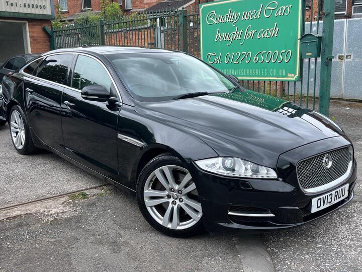 Jaguar XJ 3.0d V6 Premium Luxury Auto Euro 5 (s/s) 4dr (LWB)