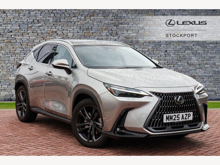 Lexus NX 2.5 450h+ 18.1kWh Premium Plus E-CVT 4WD Euro 6 (s/s) 5dr