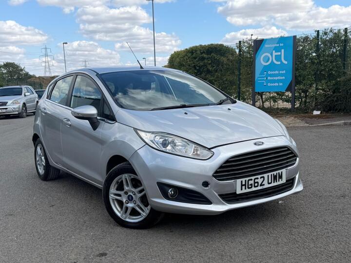 Ford Fiesta 1.6 Zetec Powershift Euro 5 5dr