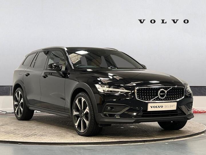 Volvo V60 Cross Country 2.0 D4 Plus Auto AWD Euro 6 (s/s) 5dr