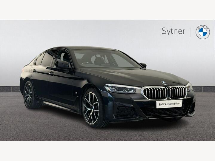 BMW 5 Series 2.0 520d MHT M Sport Steptronic Euro 6 (s/s) 4dr BMW 5 Series 2.0 520d MHT M Sport Steptronic Euro 6 (s/s) 4dr