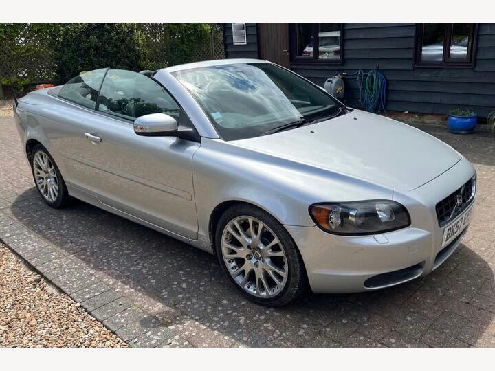 Volvo C70 2.4 D5 SE Lux Geartronic 2dr
