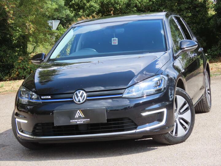 Volkswagen E-Golf 35.8kWh E-Golf Auto 5dr