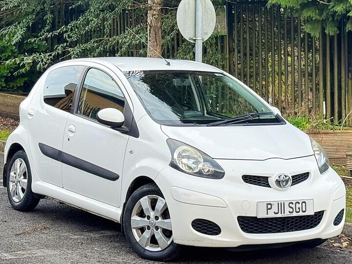 Toyota AYGO 1.0 VVT-i Go Euro 5 5dr