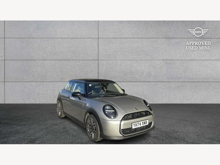MINI Hatch 1.5C Classic Steptronic Euro 6 (s/s) 3dr