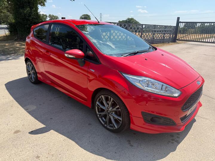 Ford Fiesta 1.0T EcoBoost ST-Line Euro 6 (s/s) 3dr