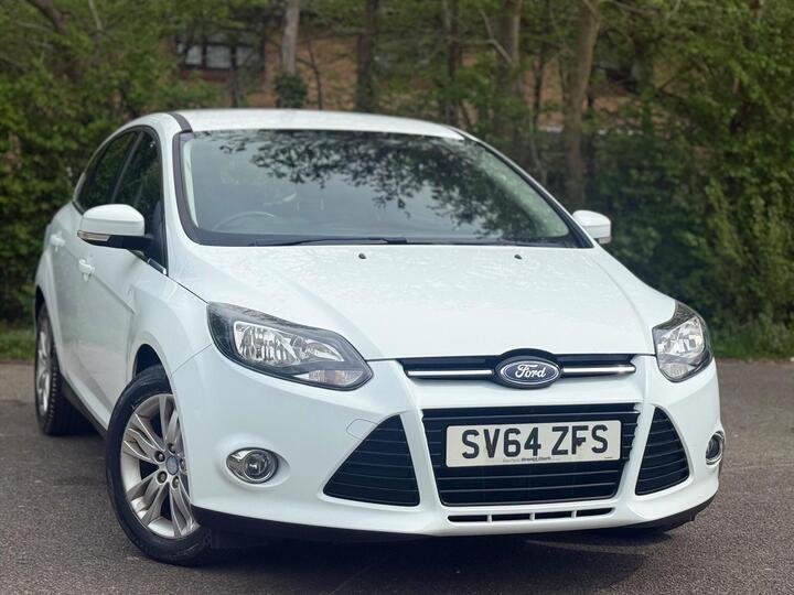 Ford Focus 1.0T EcoBoost Titanium Navigator Euro 5 (s/s) 5dr