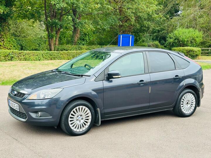 Ford Focus 1.6 Titanium 5dr