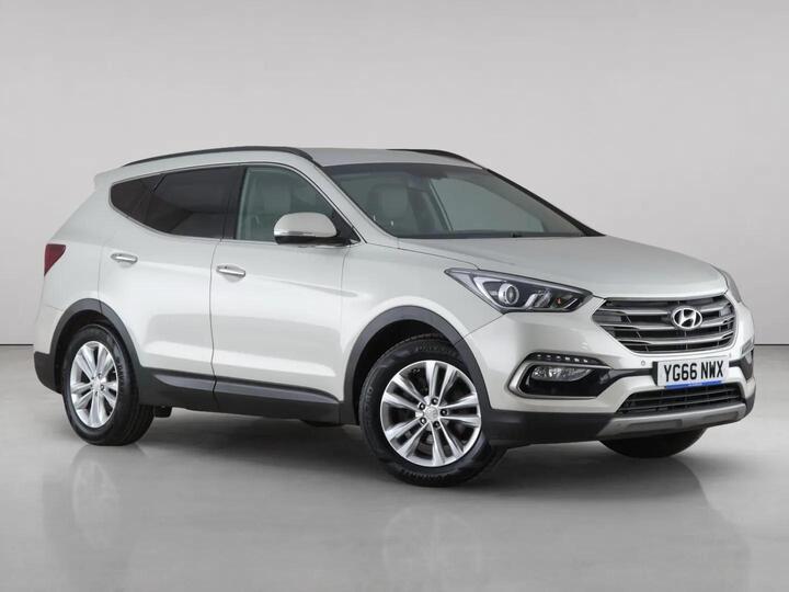 Hyundai Santa Fe 2.2 CRDi Blue Drive Premium 4WD Euro 6 (s/s) 5dr (7 Seat)