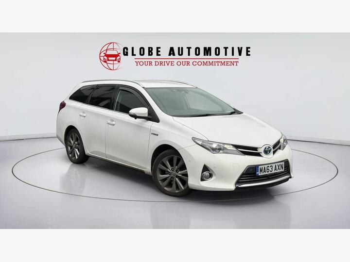 Toyota Auris 1.8 VVT-h Icon Touring Sports CVT Euro 5 (s/s) 5dr Toyota Auris 1.8 VVT-h Icon Touring Sports CVT Euro 5 (s/s) 5dr