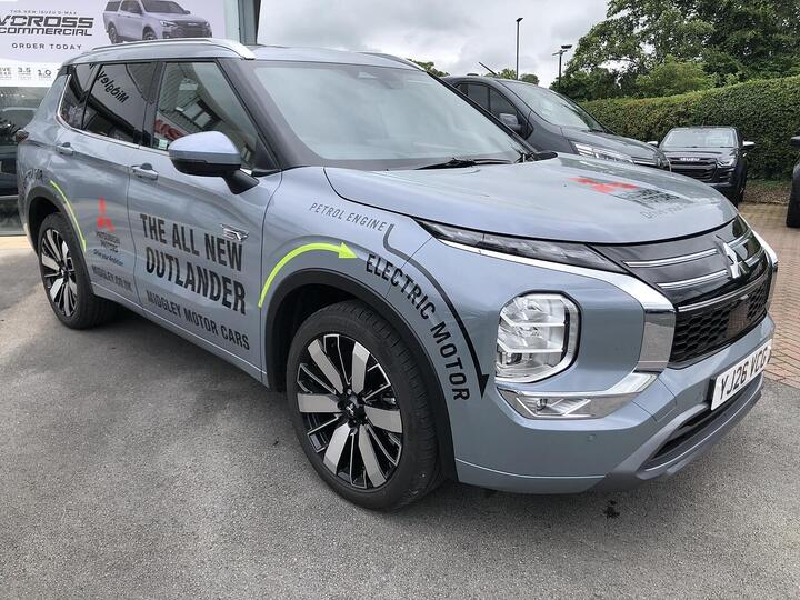 Mitsubishi Outlander PHEV Diamond SUV 2.4 Auto Petrol/Electric