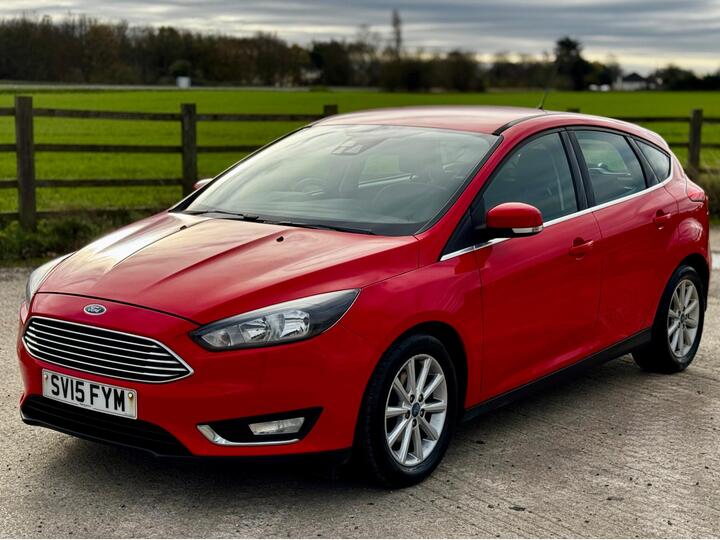 Ford Focus 1.0T EcoBoost Titanium Euro 6 (s/s) 5dr