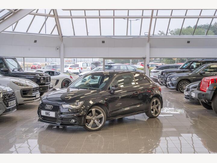 Audi A1 2.0 TDI Black Edition Euro 5 (s/s) 3dr
