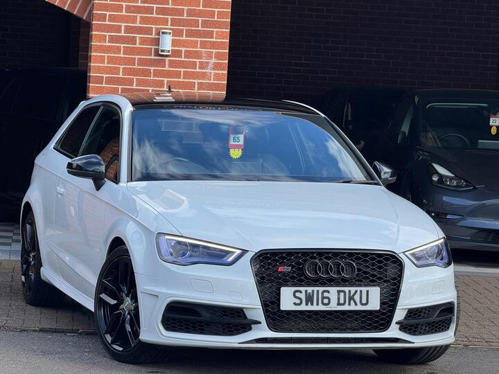 Audi S3 2.0 TFSI S Tronic Quattro Euro 6 (s/s) 3dr (Nav)