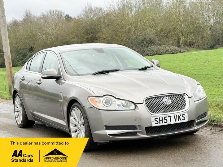 Jaguar XF 3.0 V6 Premium Luxury Auto Euro 4 4dr
